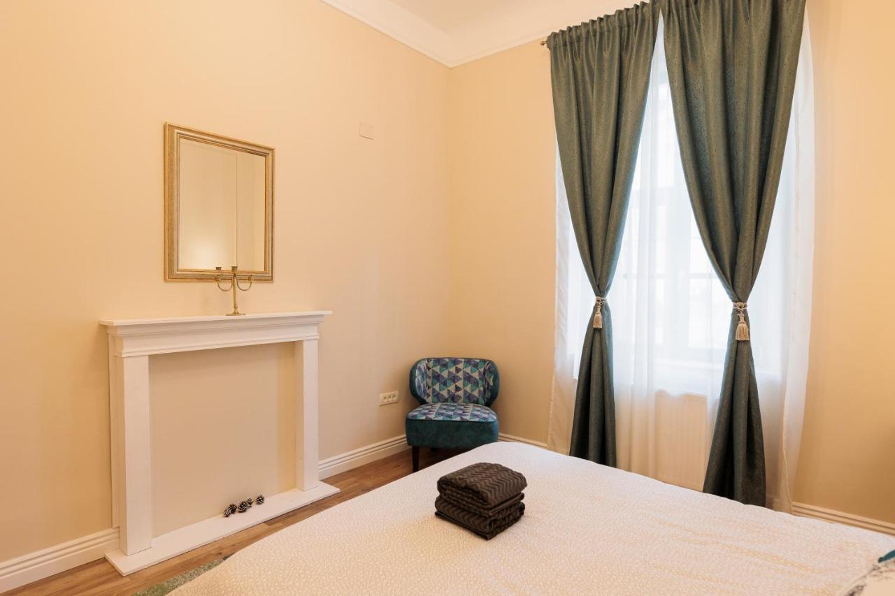 Cozy Apartment In The Historical City Center Timisoara Exterior foto